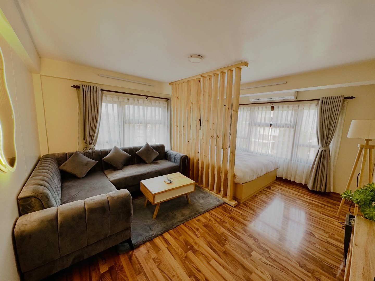 Living room with bedroom | Ivanna Stay