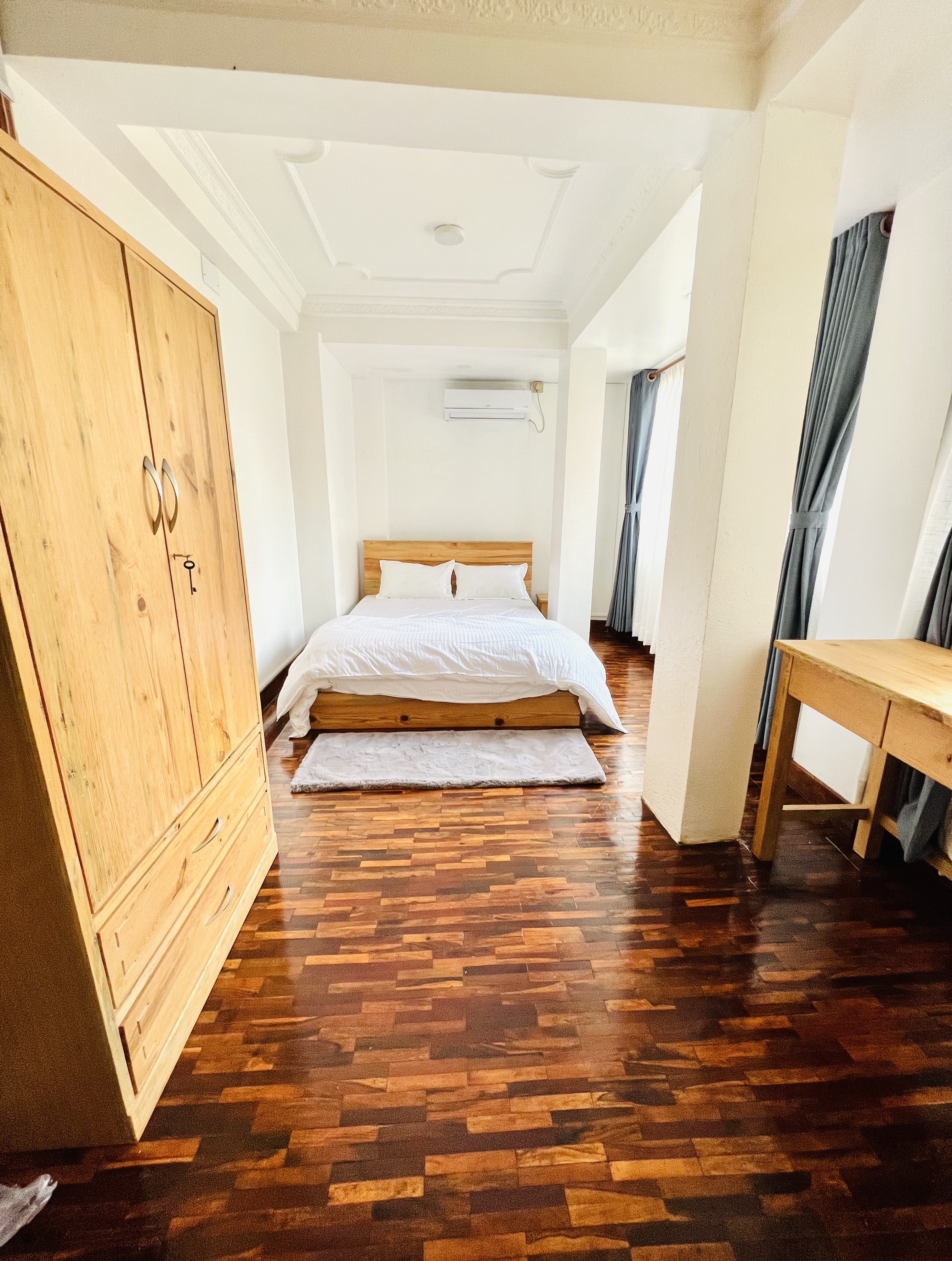 Luxurious Rooms & Suites | Ivanna Stay